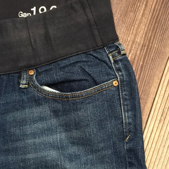 Gap Maternity Sexy Bootcut Jeans in Medium Wash - Picture 4 of 7